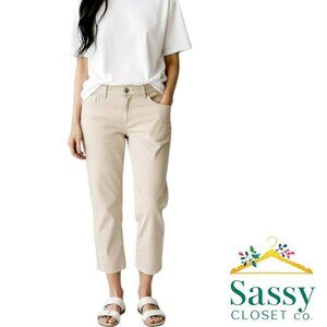 Chico’s So Lifting Cream Stretch Cropped Pants Women’s M EUC